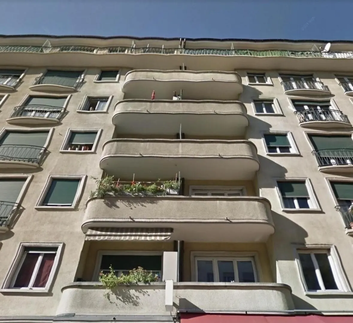 Fam Apartment ! Γενεύη